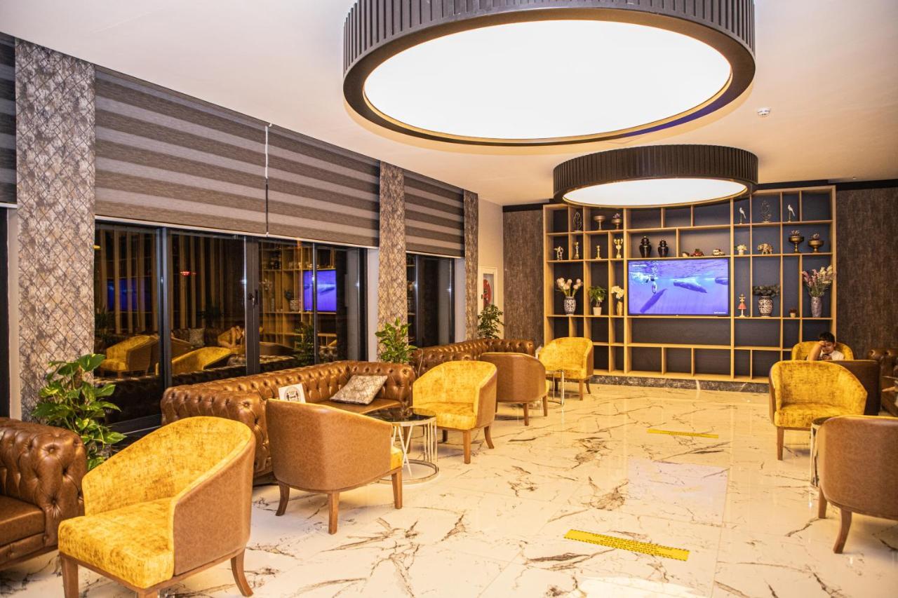 Side Amour Hotel ภายนอก รูปภาพ