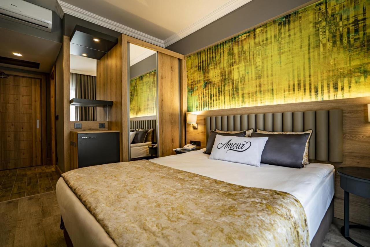 Side Amour Hotel ภายนอก รูปภาพ