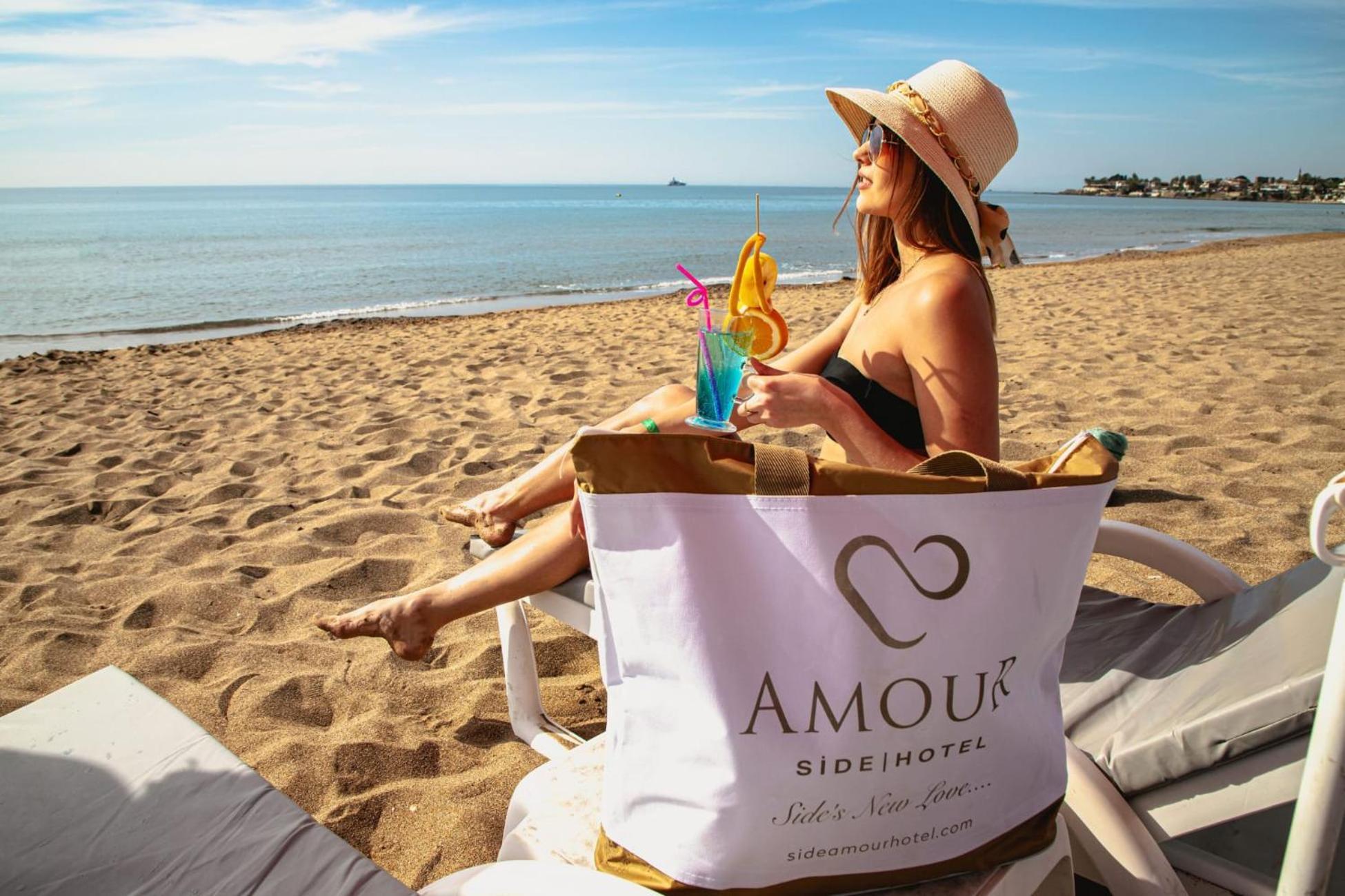 Side Amour Hotel ภายนอก รูปภาพ